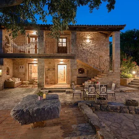 Вилла Arboretum *