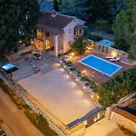 Villa Arboretum