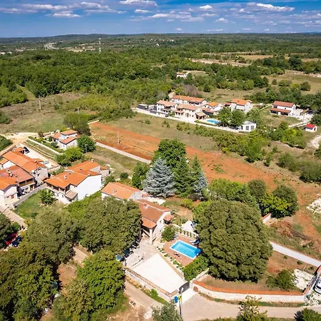 Arboretum فيلة