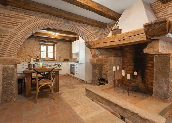 ヴィラ Arboretum ポレッチ