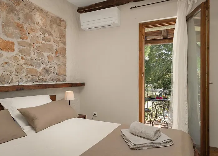 Arboretum * ポレッチ